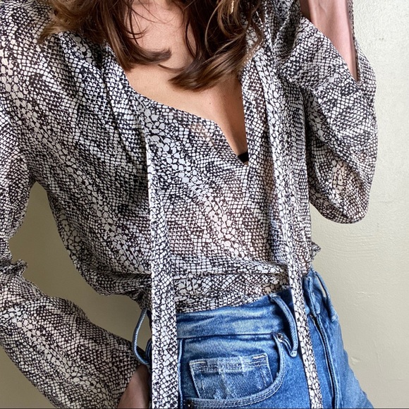 Theory silk snake print blouse - Picture 7 of 8